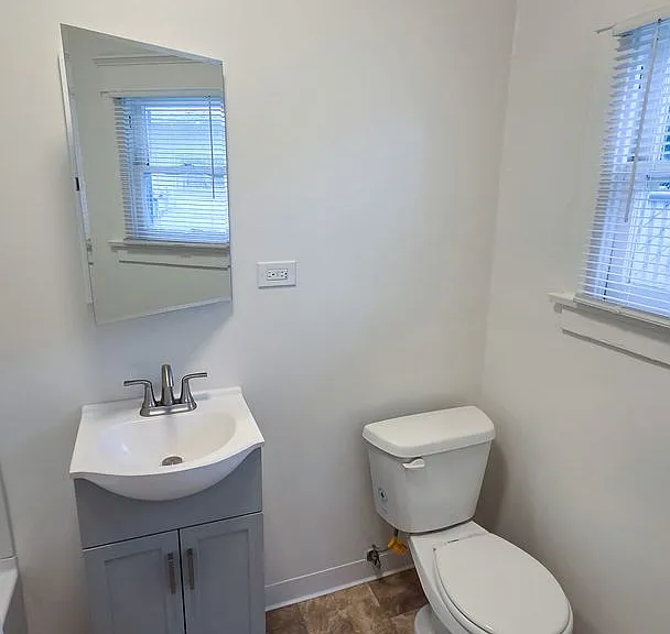 r7216 — Photo 9