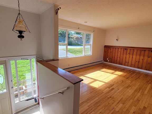 5th image of 33 Coles Rd