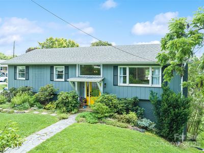 9 Hamburg Mountain Rd, Weaverville, NC, 28787