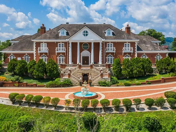 169 Three Oaks Ln, Langley, KY 41645