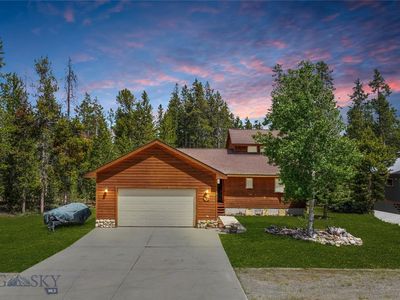 704 N Electric St, West Yellowstone, MT, 59758
