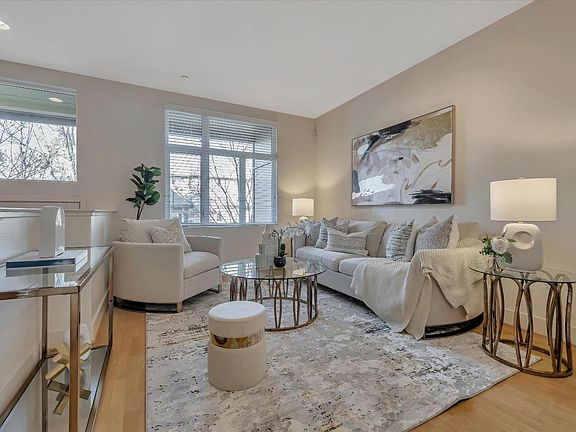 4th image of 3723 Heron Way