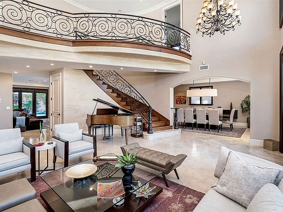 4th image of 5151 Gaviota Ave