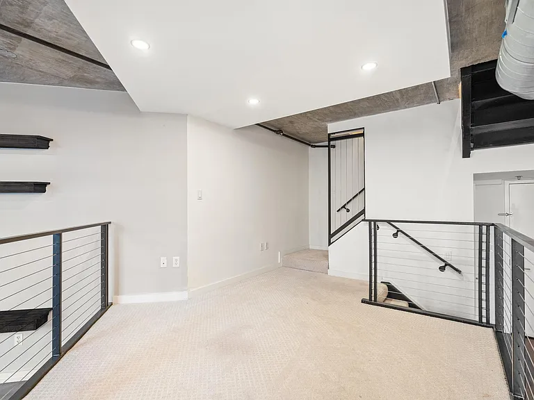 1515 15th St NW #201 — Photo 20