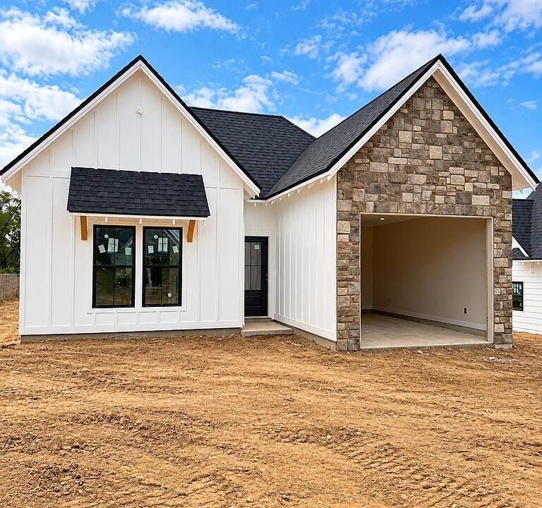 1st image of 3 Nelli St