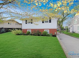 1318 E 4th St, Lakeside Marblehead, OH 43440
