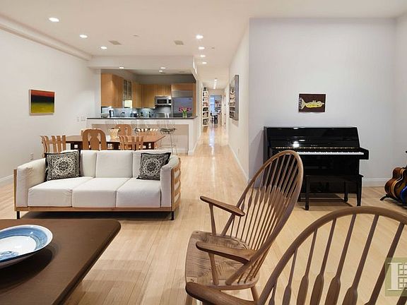 3rd image of 38 Warren St APT 5B
