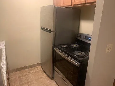 2 bed, 800 sqft, $1,000 — Photo 2