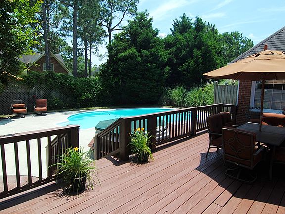 5th image of 4836 Drummond Dr