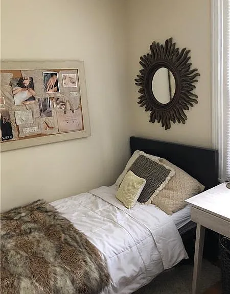 947 Sargent Ave — Photo 16
