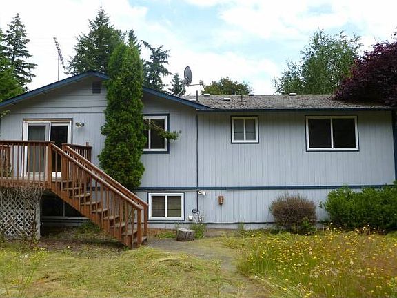 3rd image of 15506 133rd Ave E