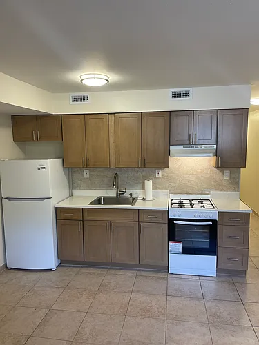 448 Mosely Ave #2 Photo 1