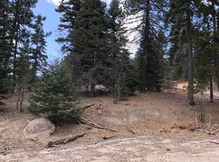 3409 Cobblestone Ln, Running Springs, CA 92382