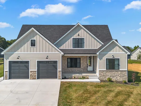 831 Spyglass Hill Dr, Bedford, IN 47421