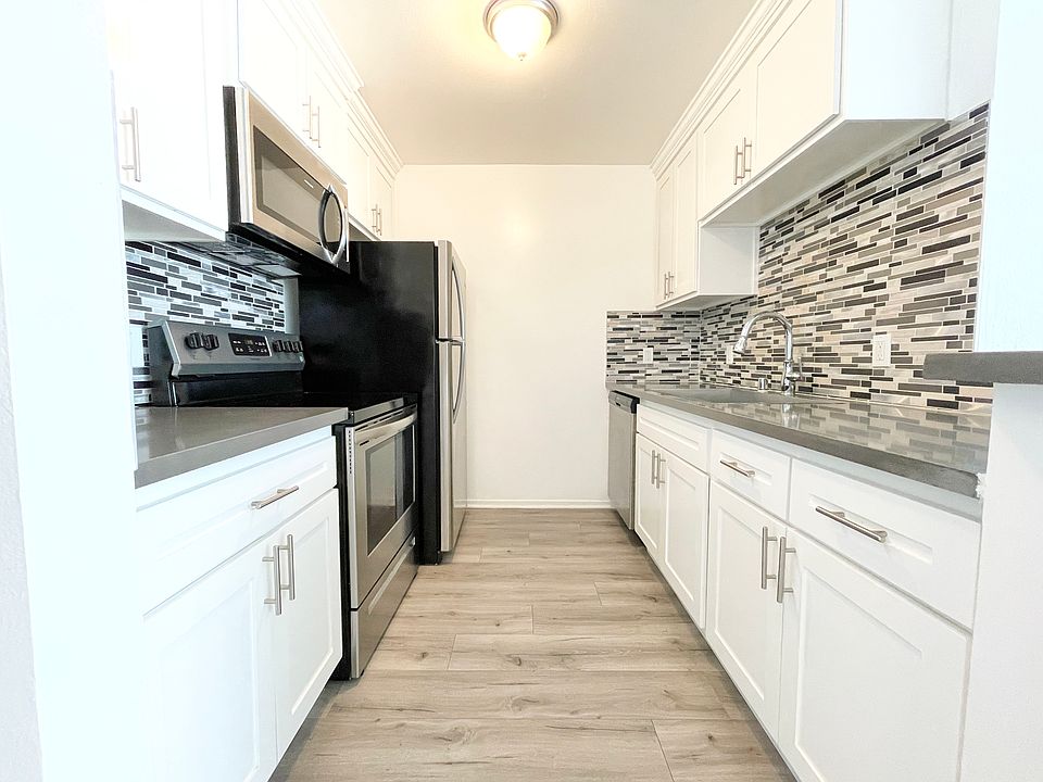 1st image of 300 W Avenue 37 APT 104