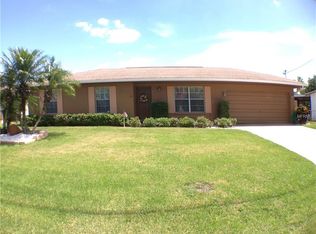 6221 Flame Tree Dr, Apollo Beach, FL 33572