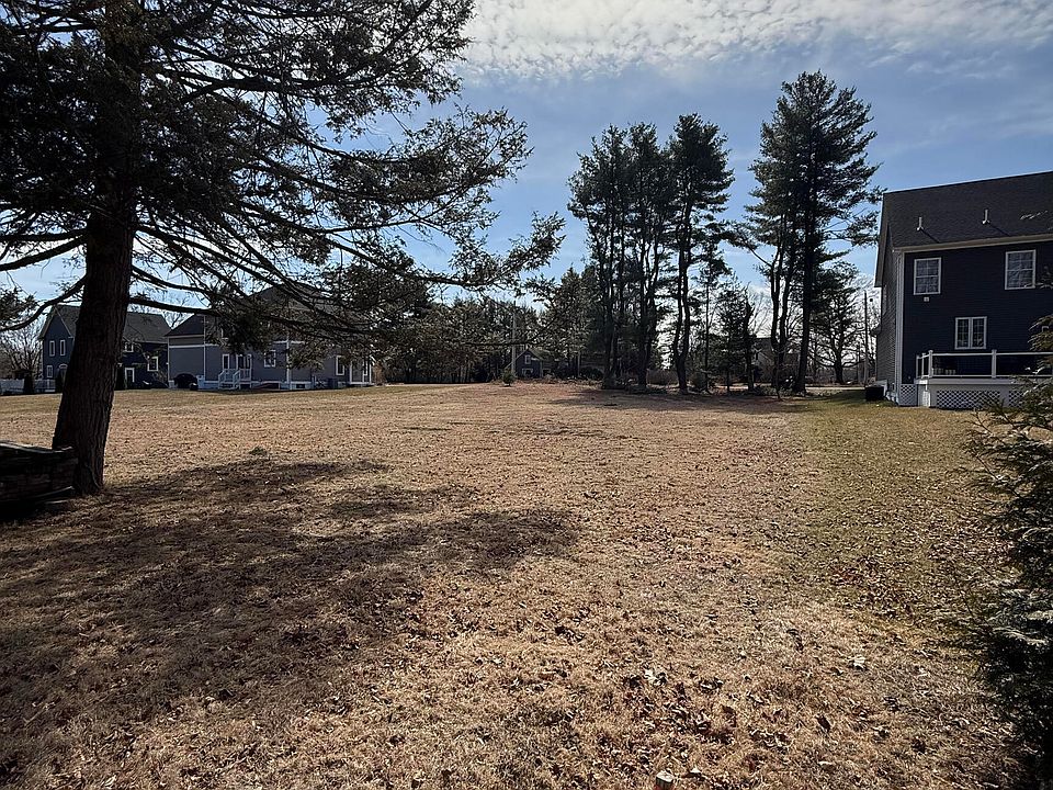 2nd image of 9 Russell Road