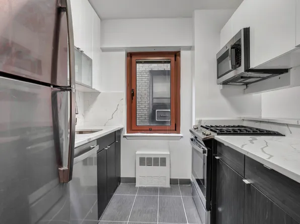 108 East 96th Street image 3 of 9