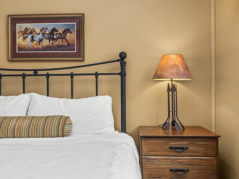 Ensuite Bedroom 1