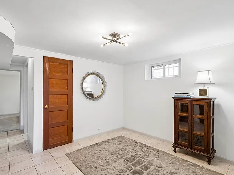 Downstairs Entryway with separate door