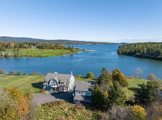221 Main St, Southwest Harbor, ME 04679