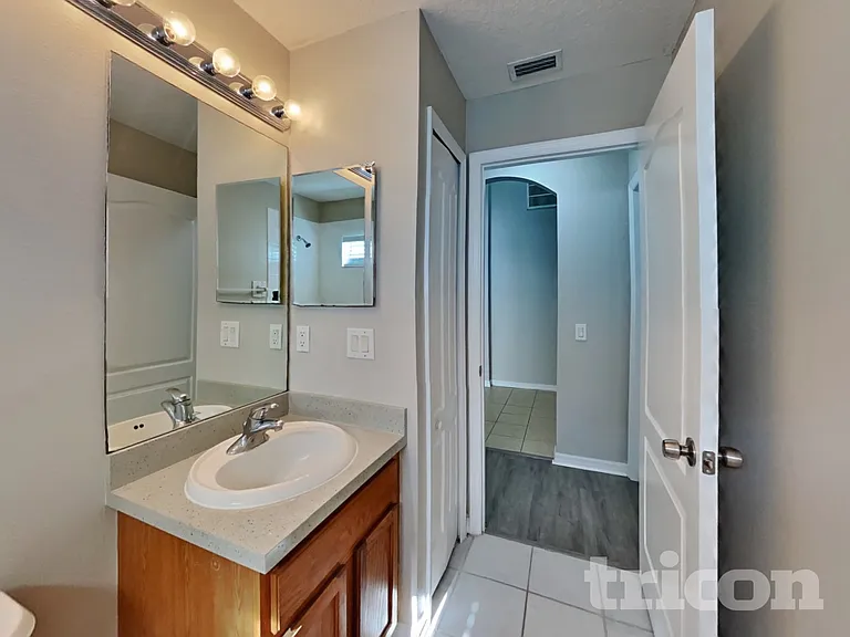 6944 Crown Lake Dr — Photo 21