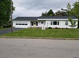 10 Christman Pl, Amsterdam, NY 12010