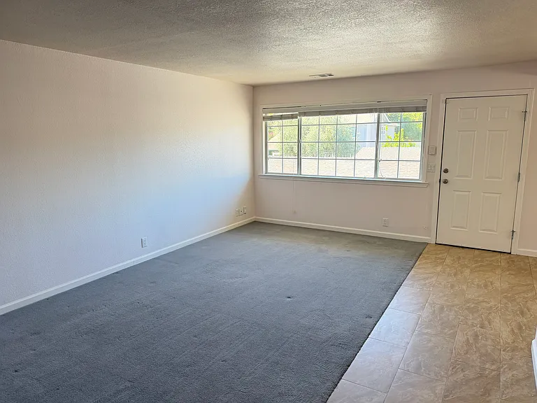 144 Granada Dr #C — Photo 12