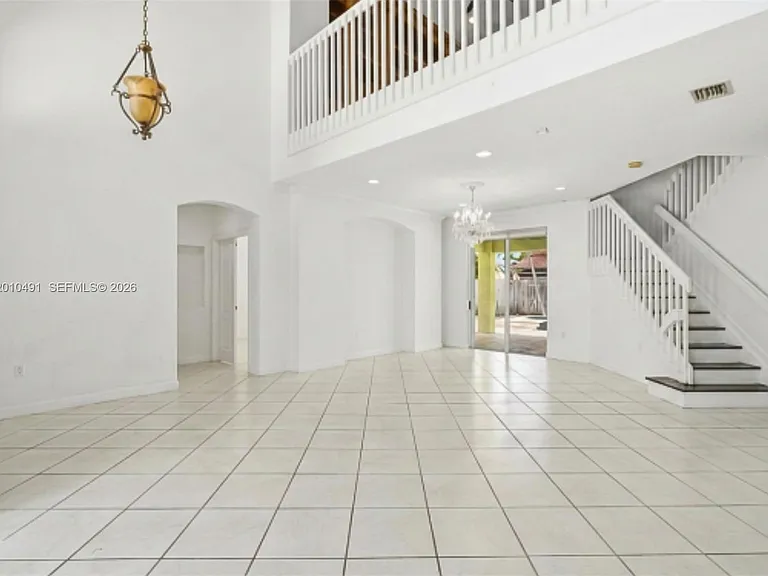 15203 SW 142nd Ave — Photo 14