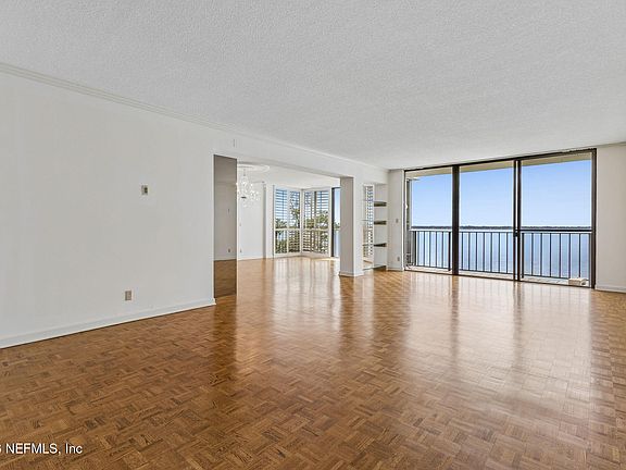4th image of 2970 ST JOHNS Avenue #4A