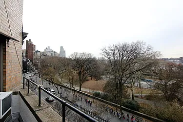 Rented by JK Dansar Corp