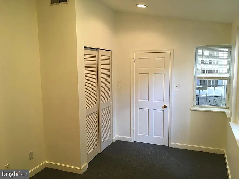 702 N 2nd St #A — Photo 20
