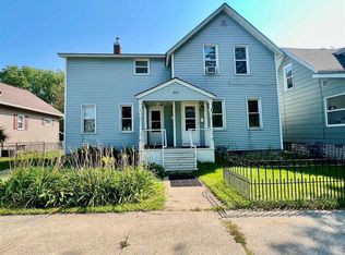 1026 Josephine St, Marinette, WI 54143