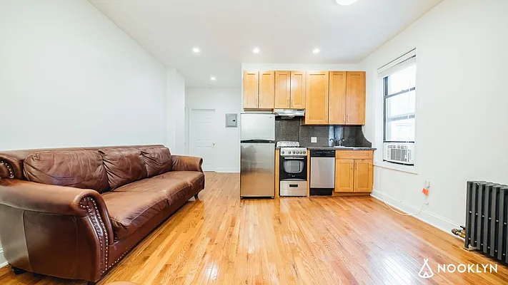Rented by Nooklyn NYC LLC | media 26