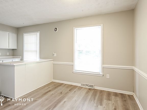 4th image of 106 Frankfort Ct