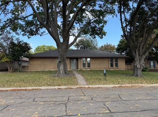 903 Emerson Dr, Allen, TX 75002