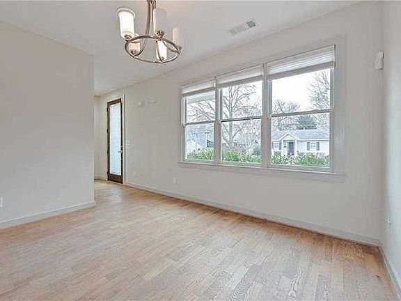 Dining area to front door
