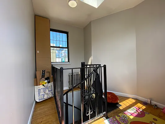 Rented by REAL New York | media 13