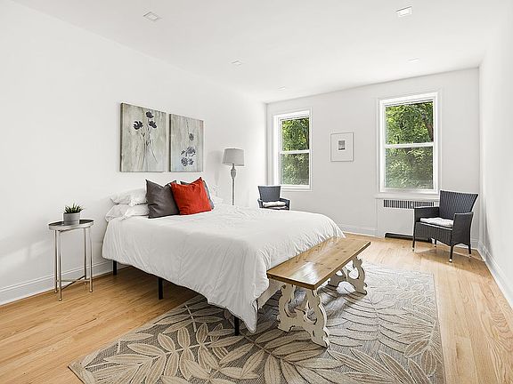 2nd image of 55 Eastern Pkwy APT 2B