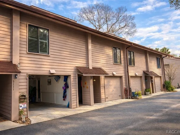 5115 S Gray Pelican Way, Homosassa, FL 34448