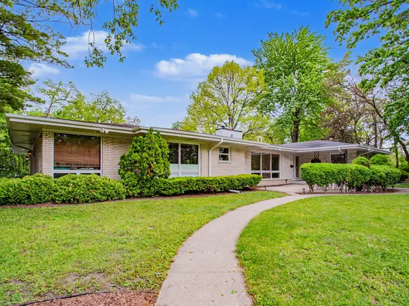 6503 N Longmeadow Ave, Lincolnwood, IL 60712