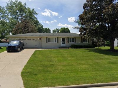 2870 Greenridge Rd, Barberton, OH, 44203