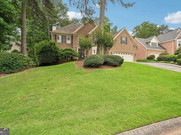 3302 Greencastle Way NE, Marietta, GA 30062