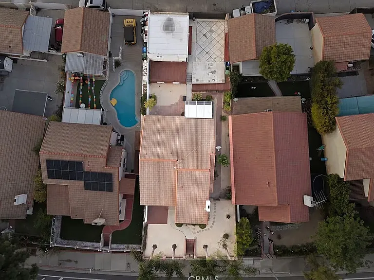 15863 Foothill Blvd — Photo 9
