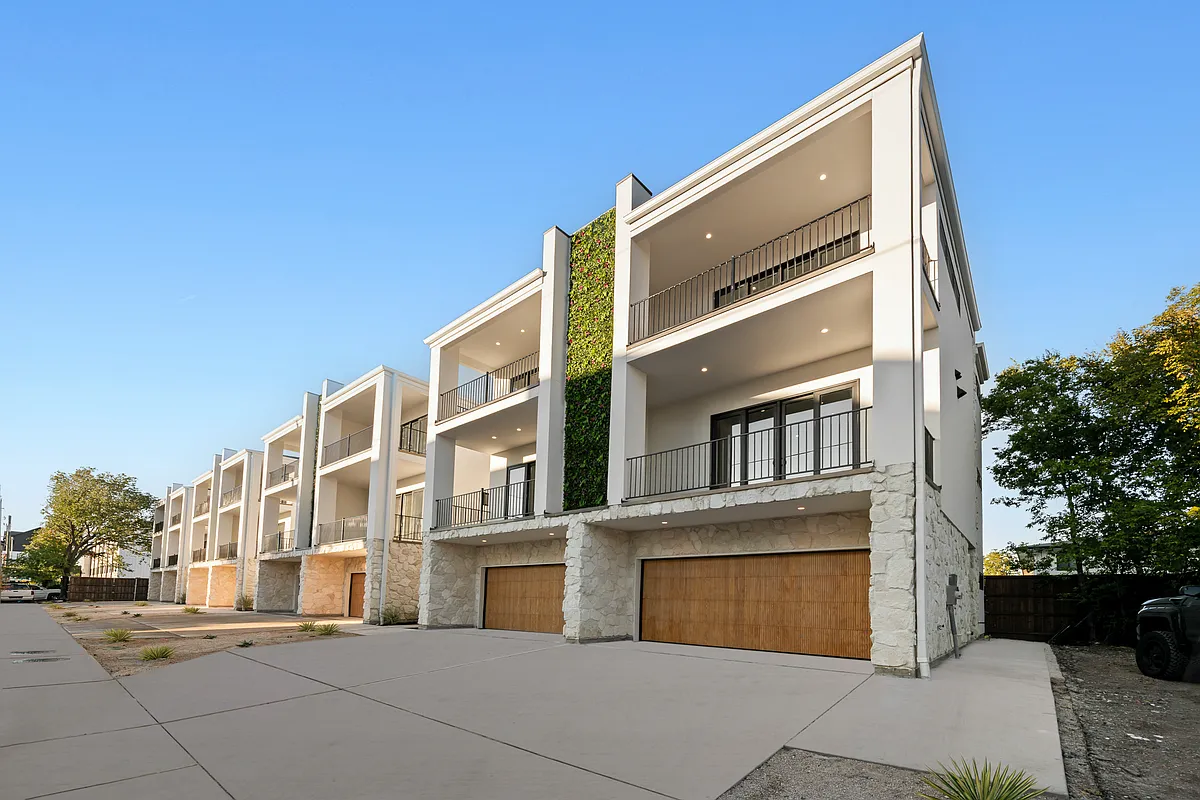 Building Photo - 1506 Holly Ave