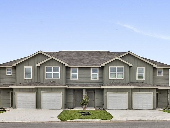 2nd image of 455 Ryan Xing #3B-2Ba-1250Sqft