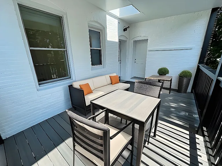 14 Mount Hood Rd #6 — Photo 8