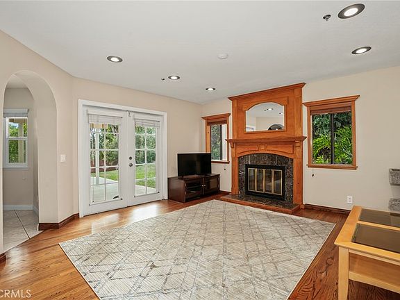 4th image of 14025 Rabbit Rd