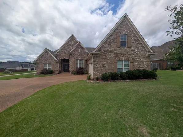 110 James Xing, Oakland, TN 38060