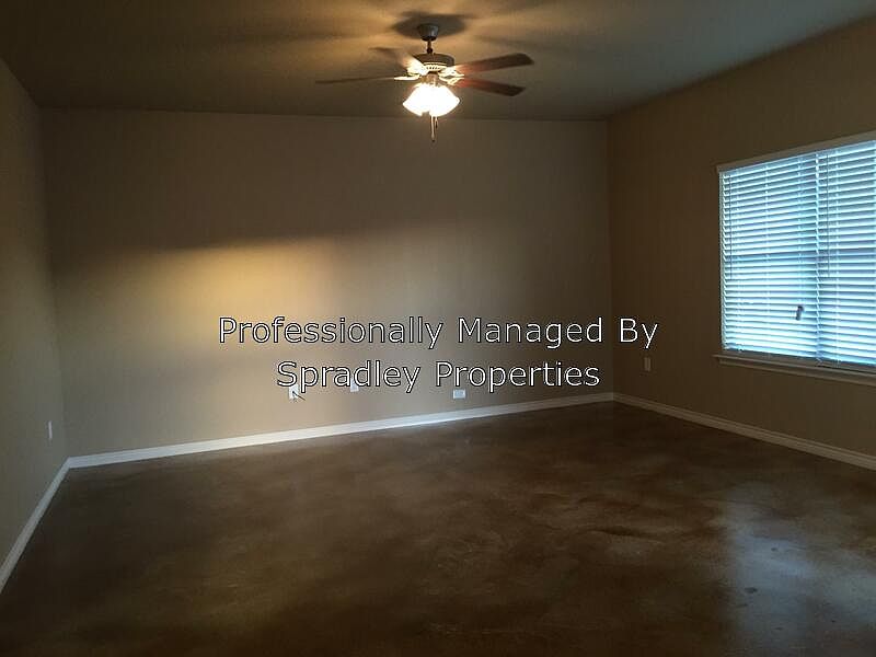 2nd image of 7104B Cameron Park Rd
